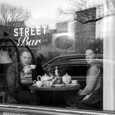 Street Bar