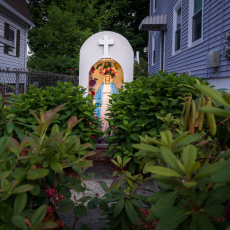 The story of Mary on the Half Shell and other lawn shrines told through photos by Denise Bass, a former workshop attendee, with quotes from shrine keepers. See more of her story at www.denisebassphotography.com/finding-mary