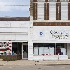 Eureka, Kansas, Population 2,289