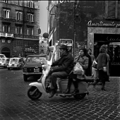 Sposi Sulla Vespa, Campo 1978